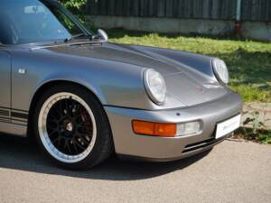 Immagine 14/31 di Porsche 911 Carrera 4 (1989)