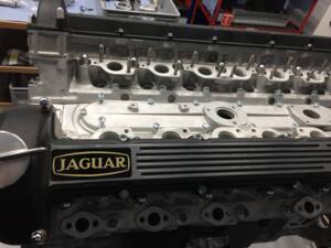 Bild 23/28 von Jaguar E-Type V12 (1973)