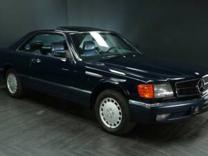 Immagine 8/30 di Mercedes-Benz 420 SEC (1990)