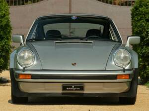 Immagine 3/50 di Porsche 911 Turbo 3.0 (1975)