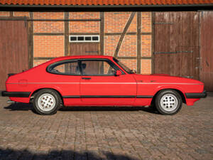 Image 13/79 de Ford Capri 2,8i (1982)