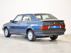 Bild 18/30 von Alfa Romeo 75 2.0 Twin Spark (1988)