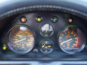 Image 32/50 of Ferrari 328 GTS (1987)