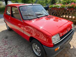 Imagen 2/17 de Renault R 5 TL (1982)