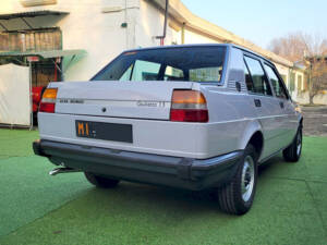 Image 12/51 of Alfa Romeo Giulietta 1.3 (1979)
