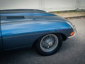 Image 7/55 of Jaguar E-Type 3.8 Flat Floor (1961)