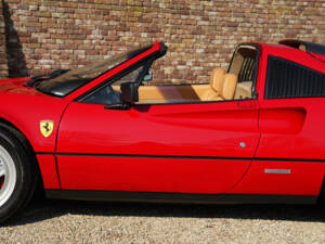 Immagine 24/50 di Ferrari 328 GTS (1989)