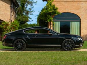 Immagine 5/50 di Bentley Continental GT (2004)