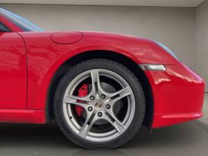 Image 13/28 of Porsche Cayman S (2011)