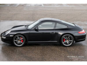 Bild 3/38 von Porsche 911 Carrera 4S (2006)