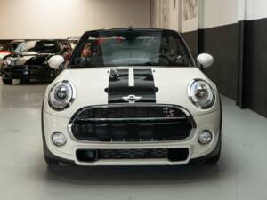 Image 39/50 de Mini Cooper S (2018)