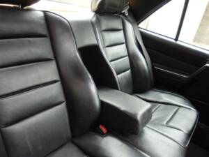 Immagine 59/98 di Mercedes-Benz 190 E 2.3-16 (1985)