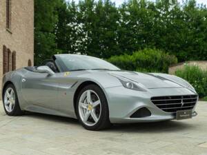 Bild 3/50 von Ferrari California T (2014)