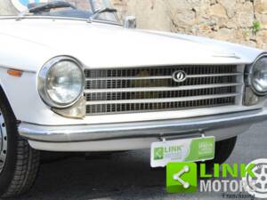 Image 2/10 of Innocenti 950 Spider (1965)