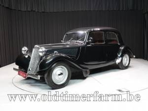 Image 1/15 of Citroën Traction Avant 15&#x2F;6 (1947)