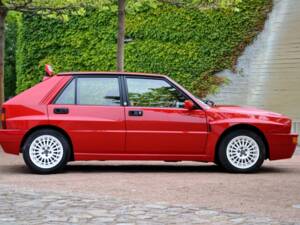 Bild 19/19 von Lancia Delta HF Integrale Evoluzione I (1992)