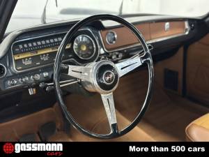 Image 12/15 of Alfa Romeo 2600 Berlina (1965)