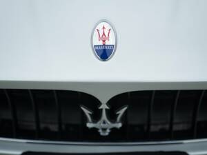 Afbeelding 30/50 van Maserati GranTurismo S (2009)