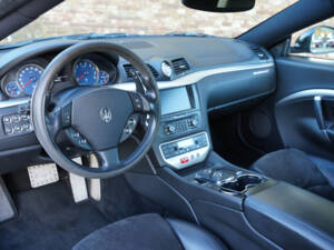 Bild 50/50 von Maserati GranTurismo S (2010)