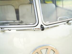 Image 20/50 of Volkswagen T1 Kombi (1964)