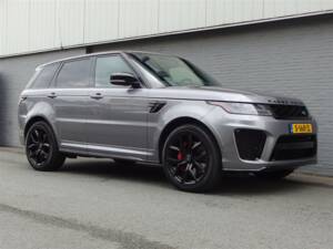 Imagen 2/93 de Land Rover Range Rover Sport SVR (2021)