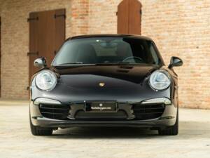 Image 3/50 of Porsche 911 Carrera S (2013)