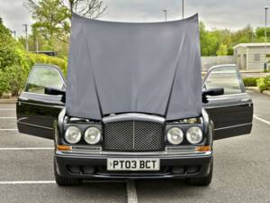 Immagine 13/50 di Bentley Continental T (2003)