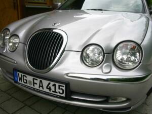 Bild 37/51 von Jaguar S-Type 4.0 V8 (2000)