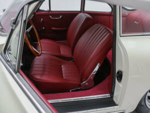 Image 6/23 of Porsche 356 C 1600 SC (1964)