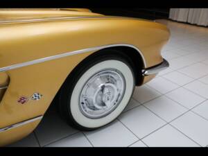 Image 39/100 of Chevrolet Corvette (1958)