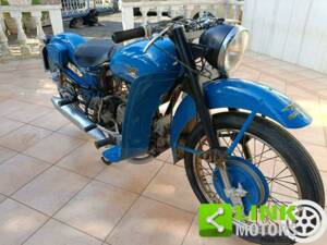 Imagen 8/10 de Moto Guzzi DUMMY (1952)