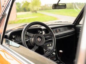 Image 6/56 de BMW 2002 tii Touring (1973)