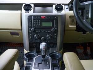 Image 44/50 of Land Rover Discovery (2008)