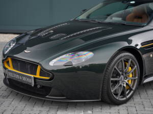 Image 25/50 of Aston Martin V12 Vantage S (2016)