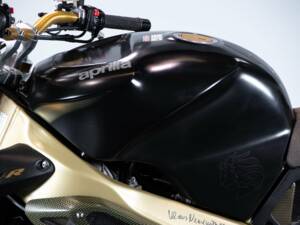 Bild 19/50 von Aprilia DUMMY (2002)