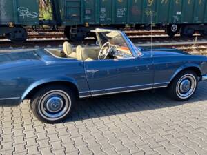 Imagen 3/32 de Mercedes-Benz 230 SL (1963)