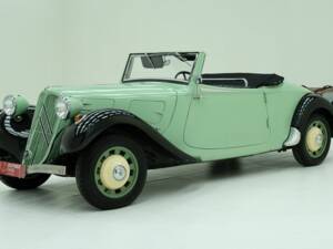 Immagine 1/15 di Citroën Traction Avant 11 BL Légère (1935)