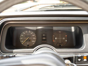 Image 43/57 of Ford Granada Turnier 2,3 (1976)