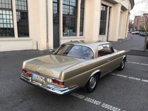 Image 3/12 of Mercedes-Benz 280 SE 3,5 (1971)