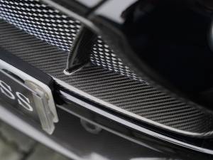 Immagine 26/50 di Aston Martin V12 Vantage S (2015)