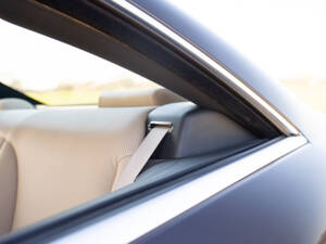 Image 25/67 of Mercedes-Benz CL 500 (2006)