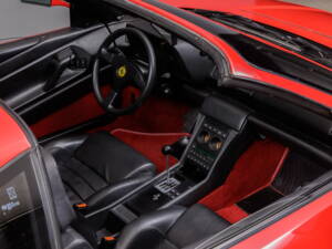 Bild 23/28 von Ferrari 348 TS (1991)