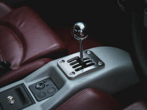 Image 19/39 of Ferrari 360 Modena (2001)