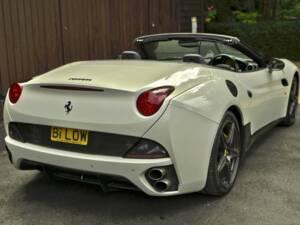 Bild 8/50 von Ferrari California (2010)