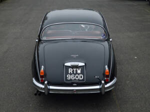 Image 9/9 de Jaguar Mk II 3.8 (1966)