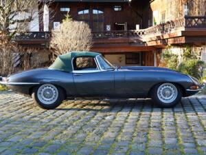 Bild 20/52 von Jaguar E-Type 4.2 (1965)