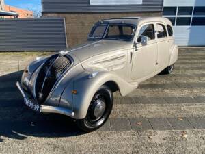 Bild 48/50 von Peugeot 402 B (1938)