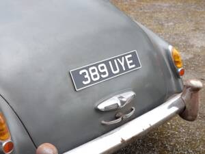 Image 24/50 of Bentley S 1 (1956)