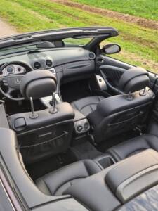 Bild 30/31 von Mercedes-Benz CLK 200 K (2006)