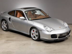 Immagine 3/29 di Porsche 911 Turbo (2004)